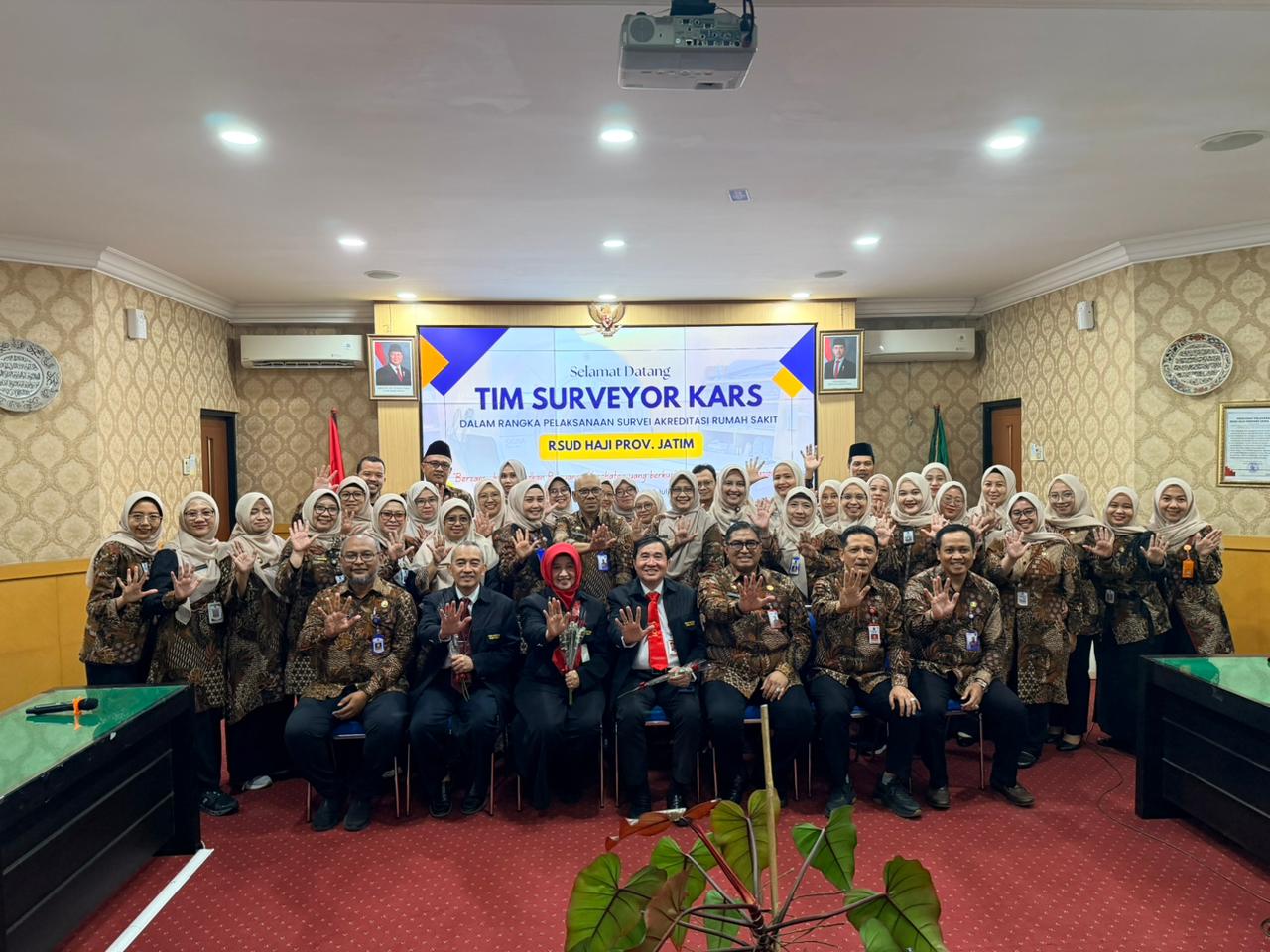 Mewujudkan Kualitas Layanan dan Keselamatan Pasien, RSUD Haji Provinsi Jawa Timur Sukses Gelar Survei Akreditasi Rumah Sakit 2026